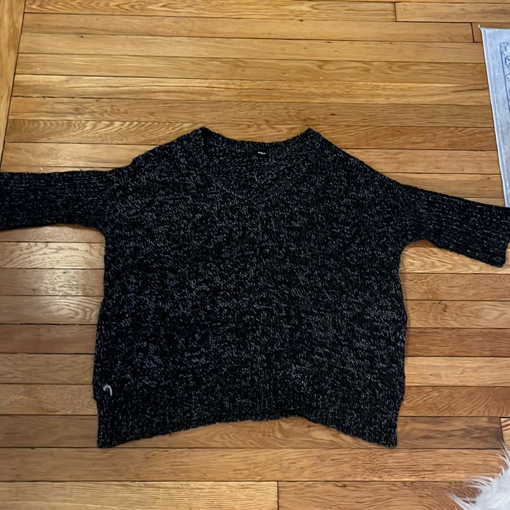 Aqua black and white knit v neck sweater